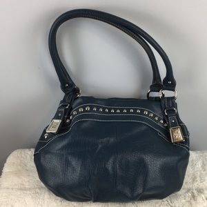 Sienna Richie navy bag